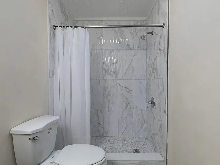 16 Huntcliff Dr — Photo 21