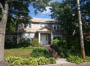35 Weybridge Rd, Brookline, MA 02445