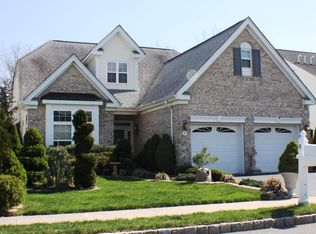 9 Marblehead Pl, Barnegat, NJ 08005