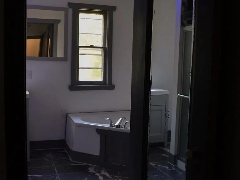 171 Chapin St — Photo 3