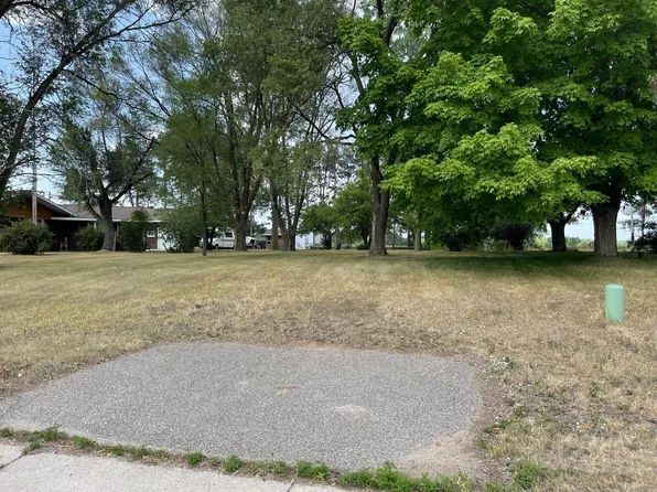 24107 County Road 7, Saint Cloud, MN 56301