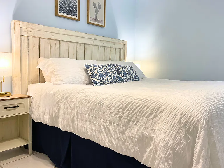 421 E Beach Blvd #450 — Photo 18