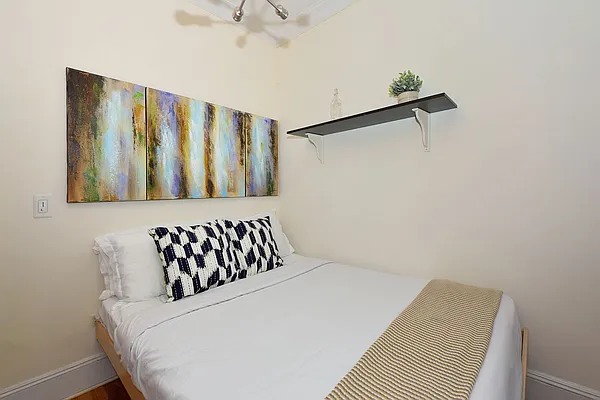 Rented by Corcoran | media 42