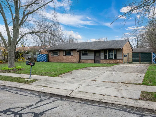 109 Cypress Dr, Bolingbrook, IL 60440