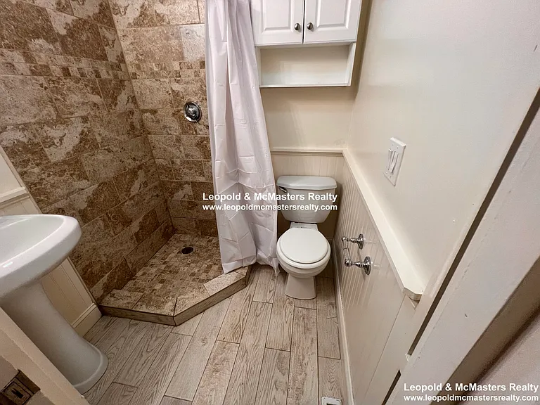 24 Mt. Vernon St apartment — Photo 74