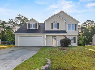 640 Windsor Drive SE, Belville, NC 28451