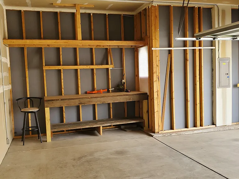 Work Bench in Garage