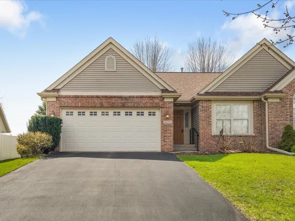 6625 Sawgrass Dr, Rockford, IL 61114
