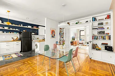 345 Montgomery Street, #1N