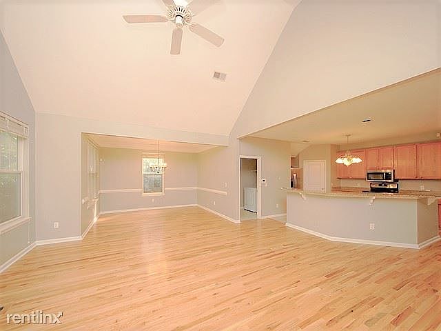 Gorgeous, open floorplan!