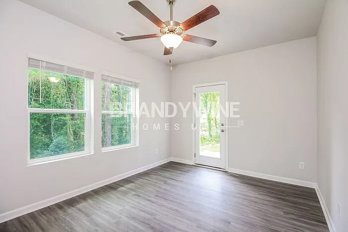 912 Coosaw Pl — Photo 10