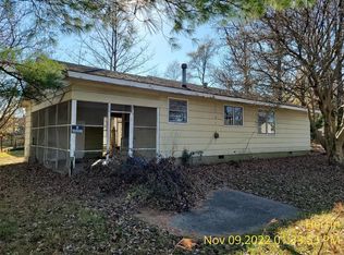 320 N 9th St, Herrin, IL 62948