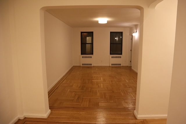 1st image of 200 Haven Ave #1F1