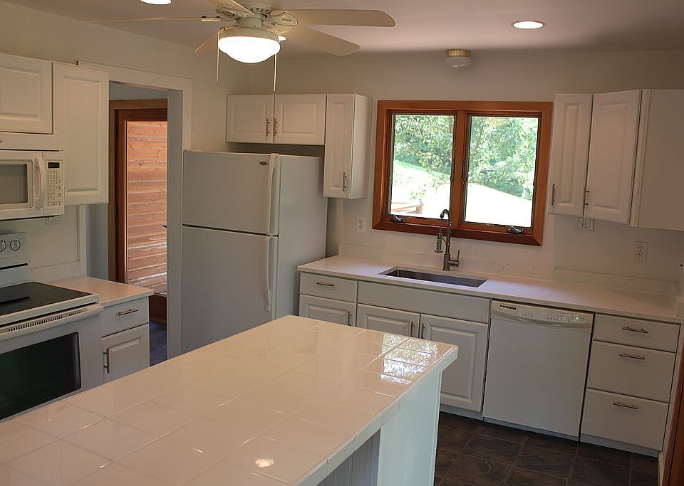 1st image of 5015 Hideaway Hill Lane