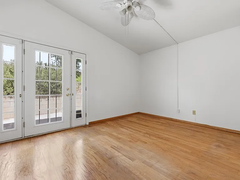 11920 Avenida Marcella — Photo 11