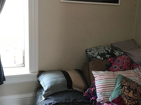 5th image of 2025 N Sedgwick St #3