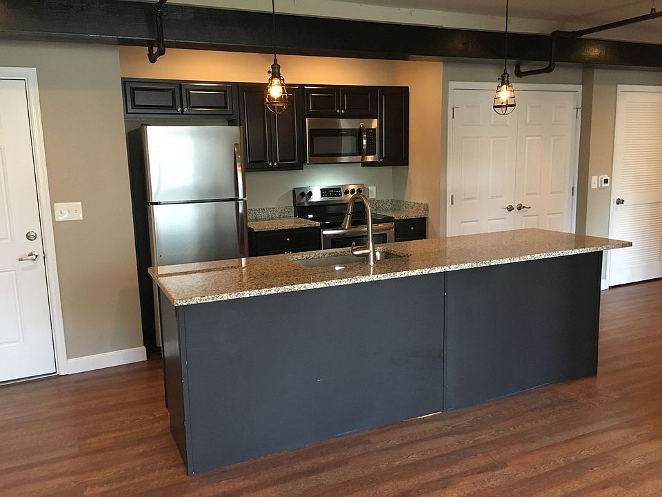 1st image of 2309 E Philadelphia St #9