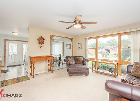 2nd image of 16509 67th Ct