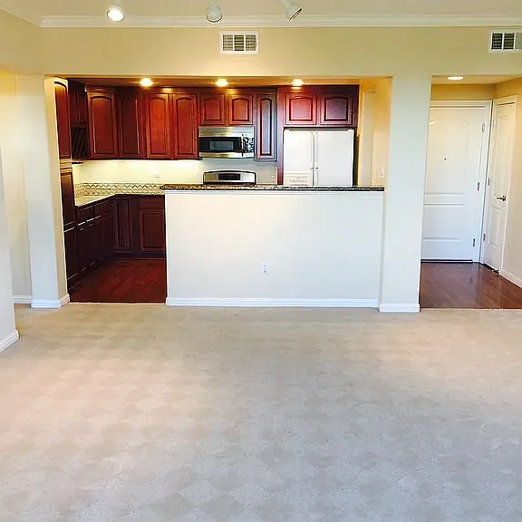 2200 Gellert Blvd #6402 — Photo 5