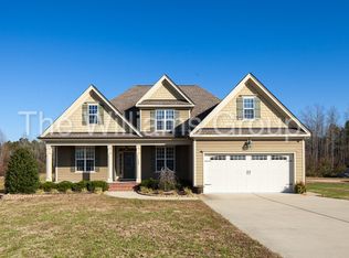 136 Winged Foot Dr, Bunnlevel, NC 28323
