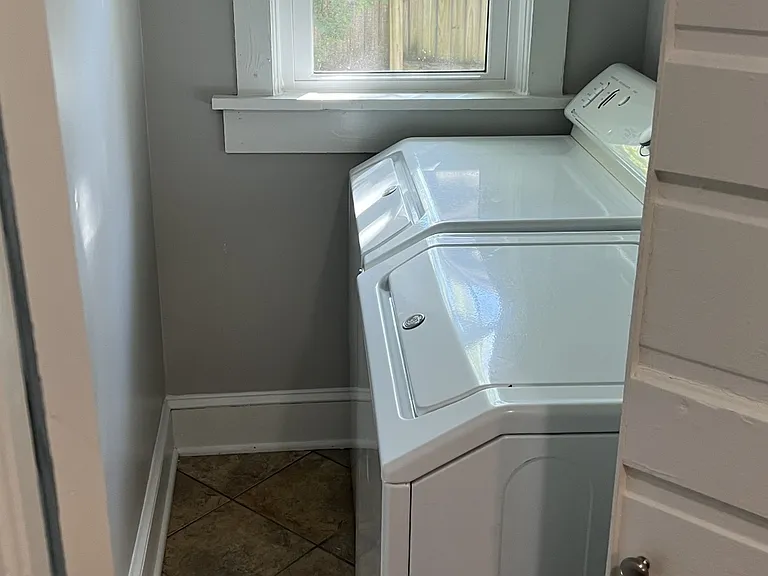 204 Wilson St — Photo 26