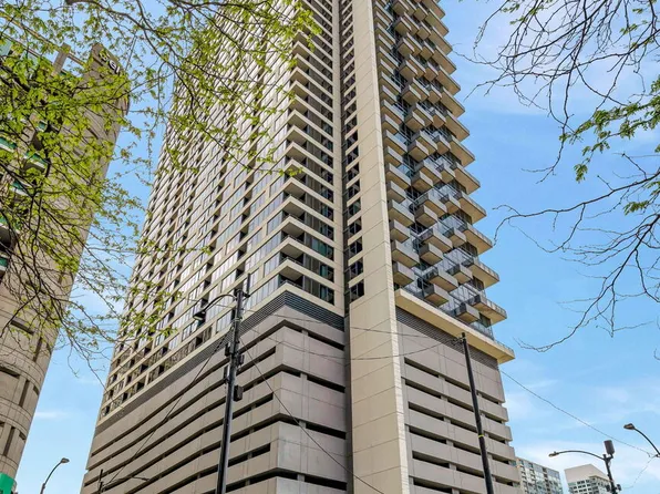 235 W Van Buren St, Chicago, IL
