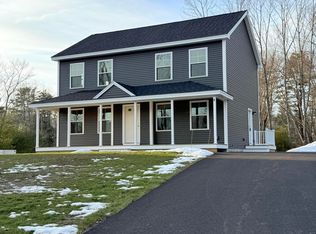 4 June Ln, Saco, ME 04072