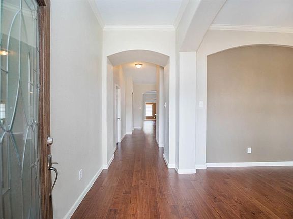 2nd image of 21206 Colton Cove Dr