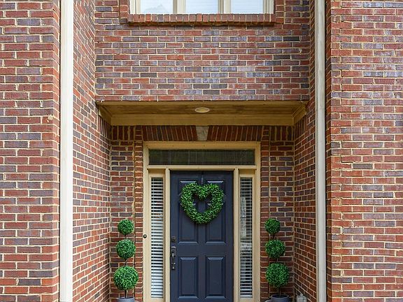 4th image of 4982 Eagle Crest Rd