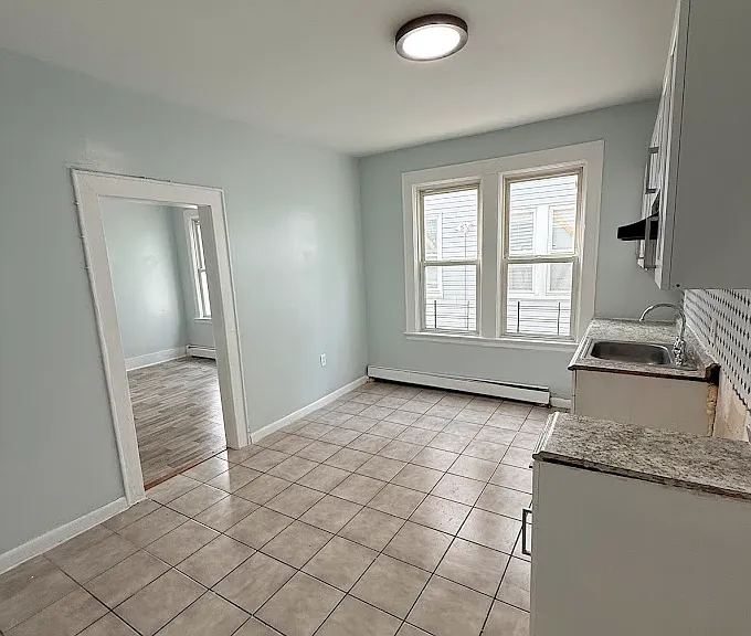 107 Sunset Ave #1A — Photo 1