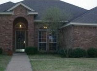 615 Lazy Acres Dr, Woodway, TX 76712