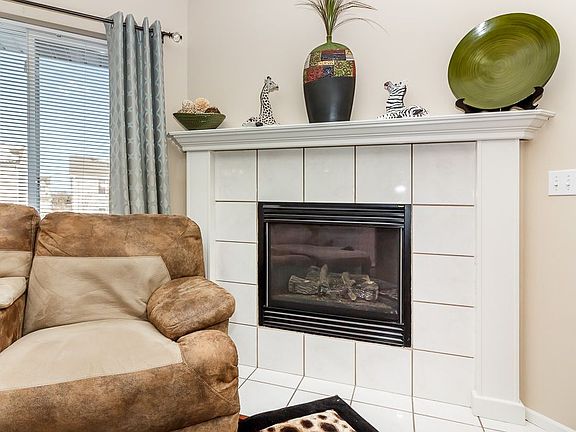 4th image of 2665 Ridgeview Way