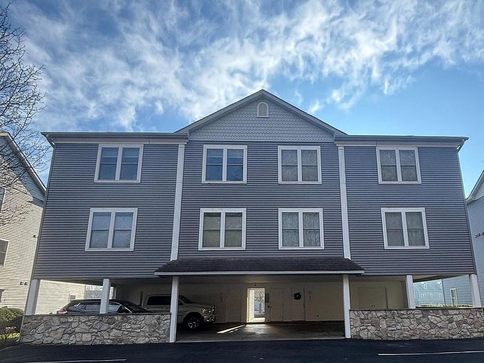 1st image of 204 NE Isle Dr #84A
