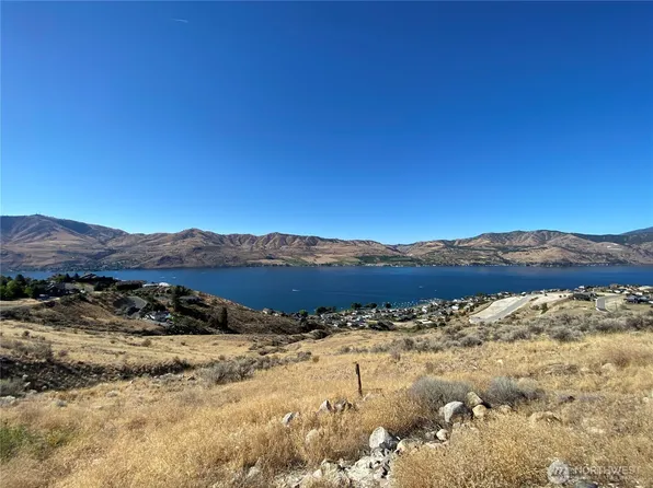 125 Highpoint Ln, Chelan, WA 98816