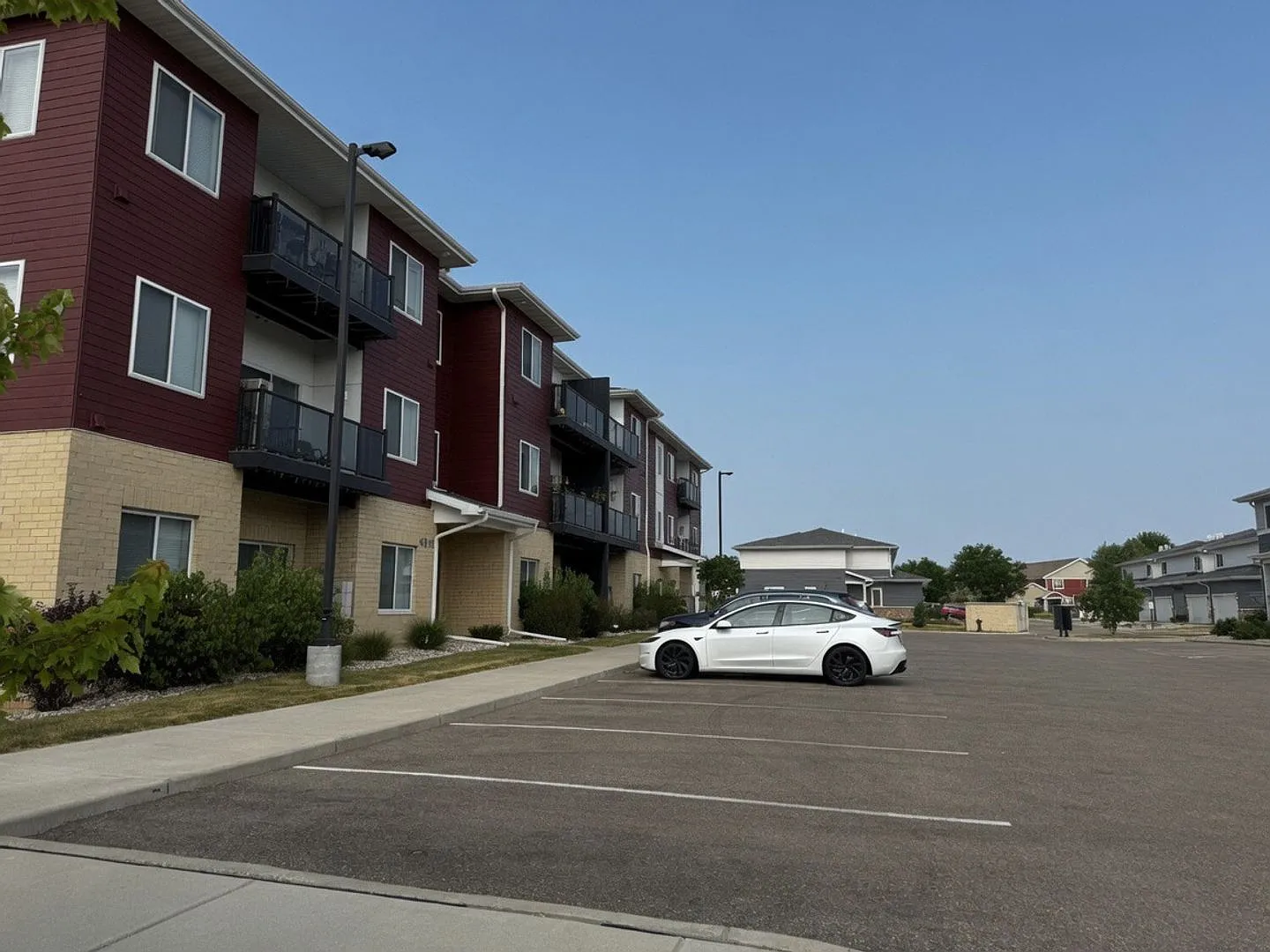 2BR/2BA First-Floor Condo Near Upper Yahara River Trail — Photo 2
