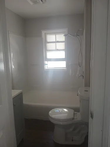 118 Avis St Photo 1