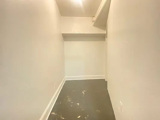 Rented by Dream Space Realty | media 22