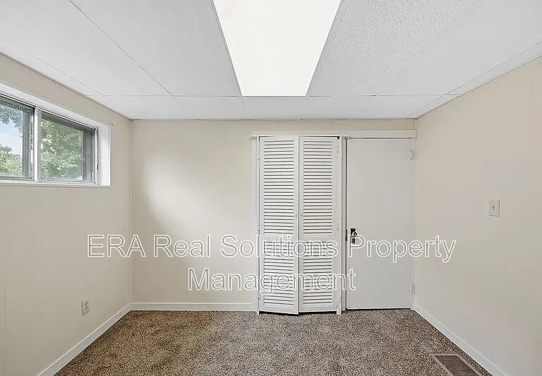 2028 W Galbraith Rd — Photo 34