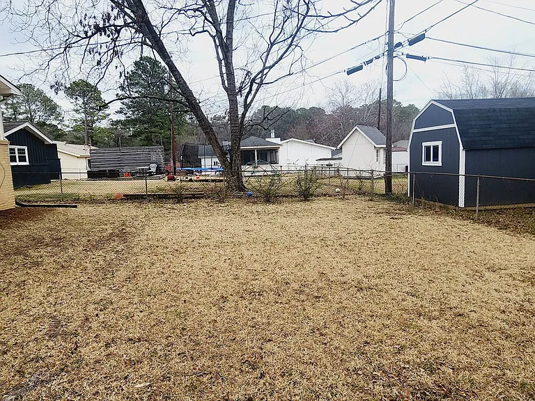 209 Knoll Crest Dr — Photo 26