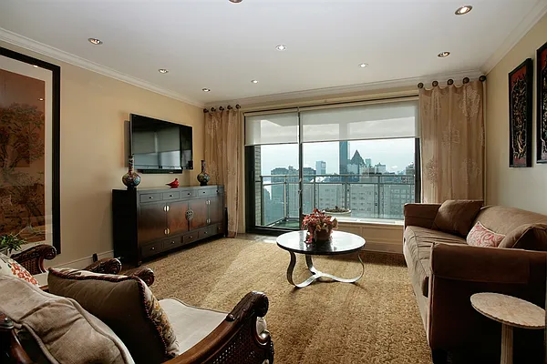 Sold by Corcoran | media 9