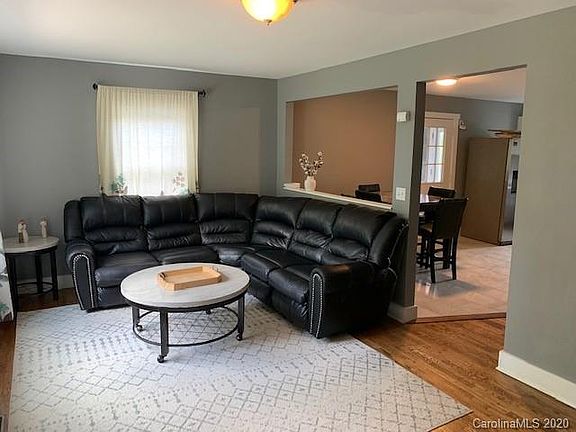 2nd image of 42 Hillcrest Dr