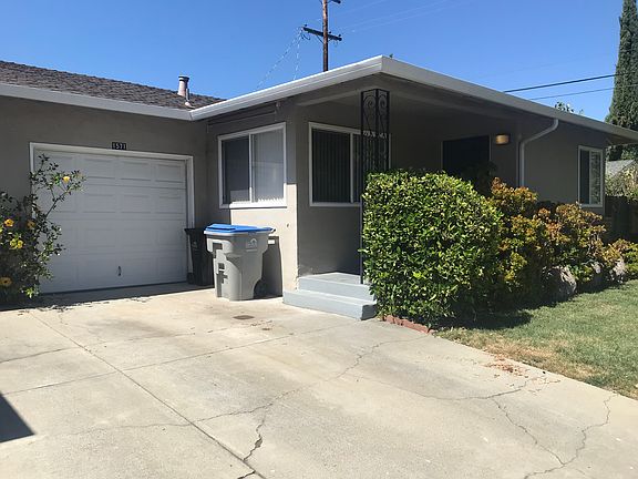Front of unit