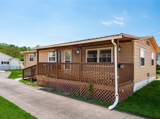 1146 Seborn Ave, Zanesville, OH 43701