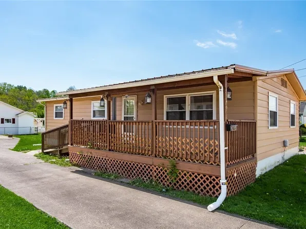 1146 Seborn Ave, Zanesville, OH 43701