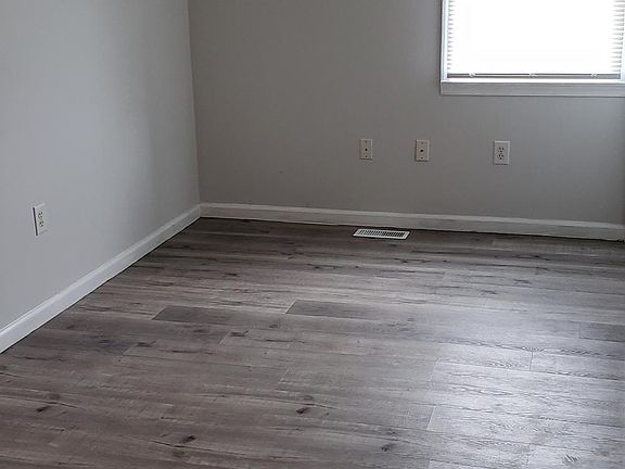 5th image of 14124 Timothy Dr