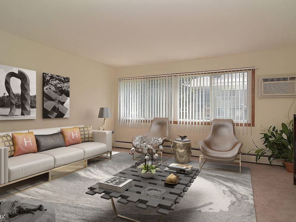 LYND- Living Room 1 - Staged 2019