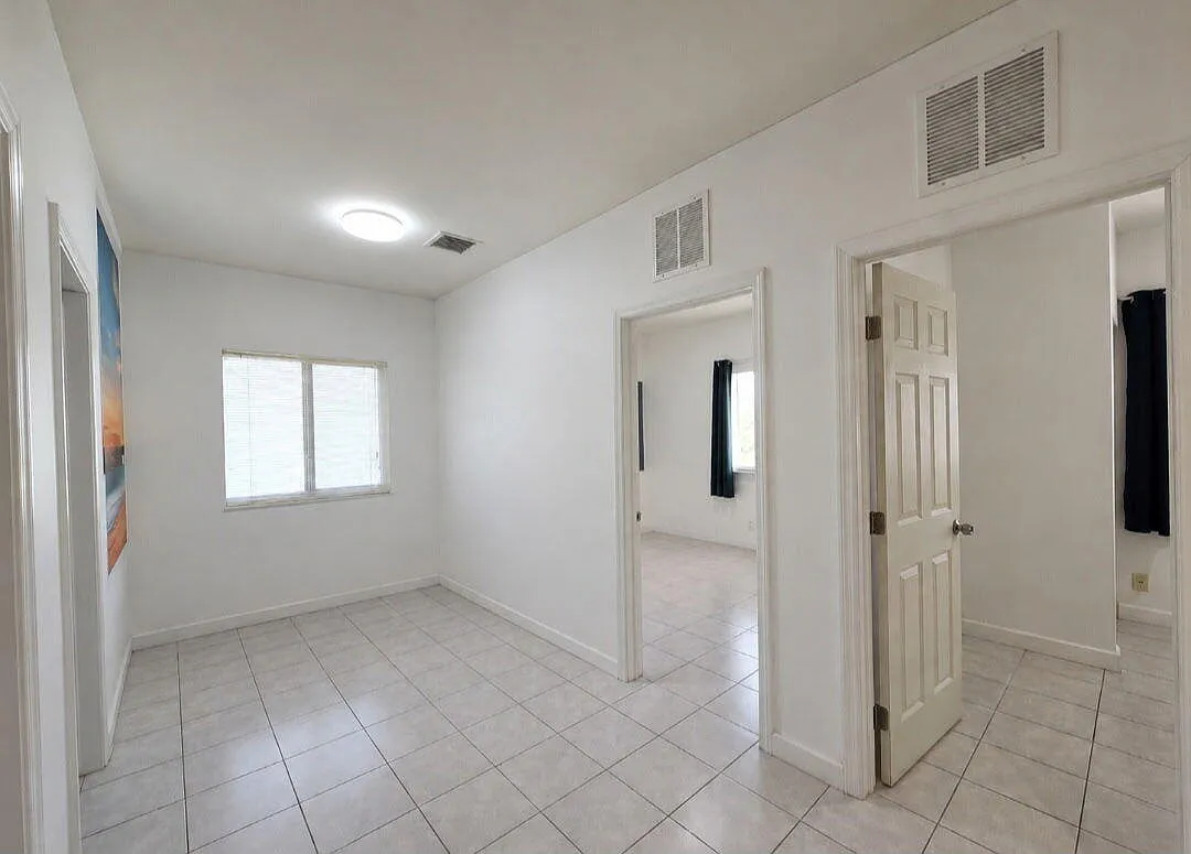 2 bed, 1.0 bath, 920 sqft, $1,850 — Photo 4