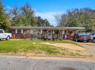 6026 Judy Dr, Milton, FL 32570
