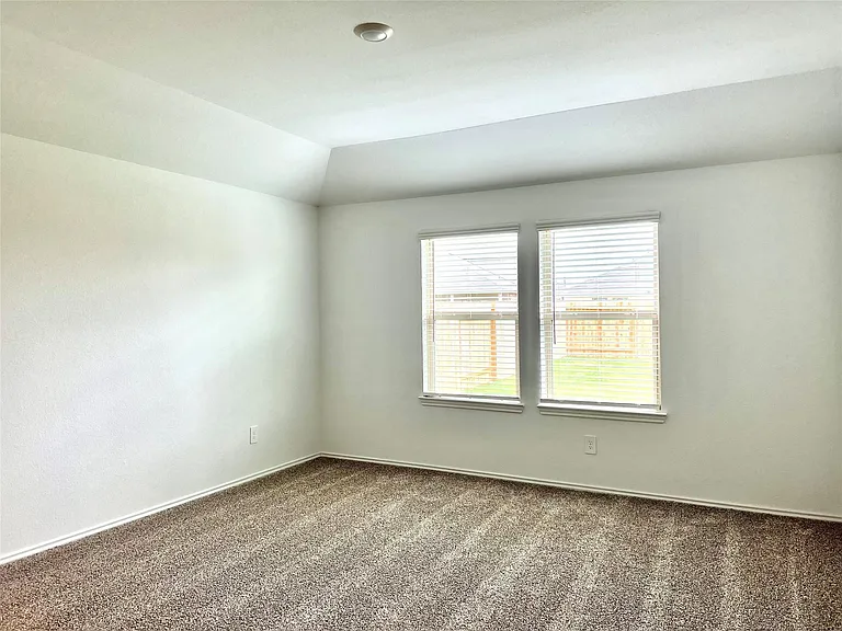 5130 Cherry Tallow Trl — Photo 11