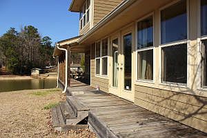1st image of 929 Shady Bay Dr